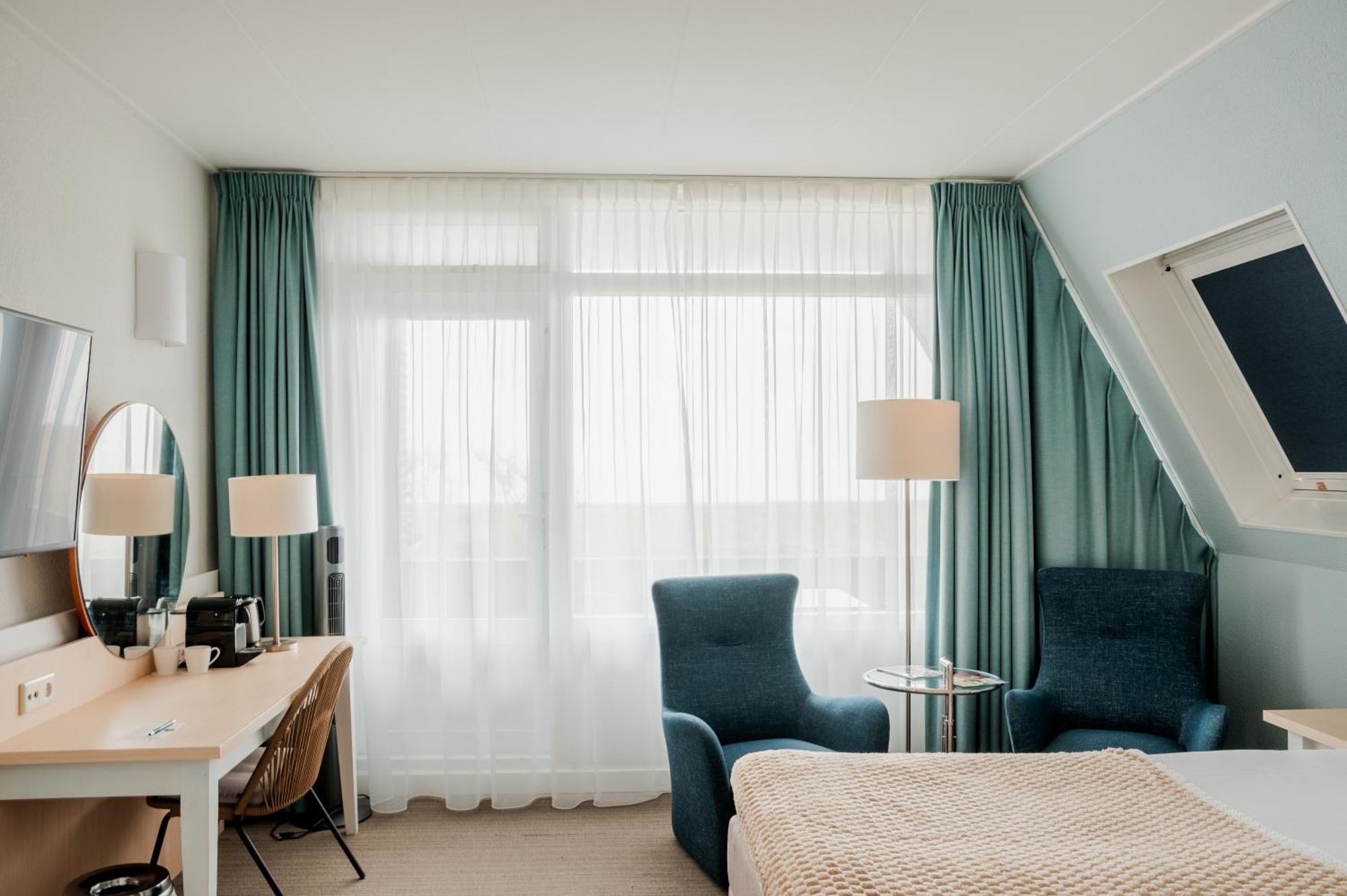 Westcord Hotel De Wadden Vlieland Esterno foto